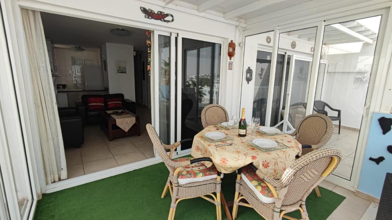 Appartamento Apartamento Terraza Mar Puerto del Carmen  Esterno foto